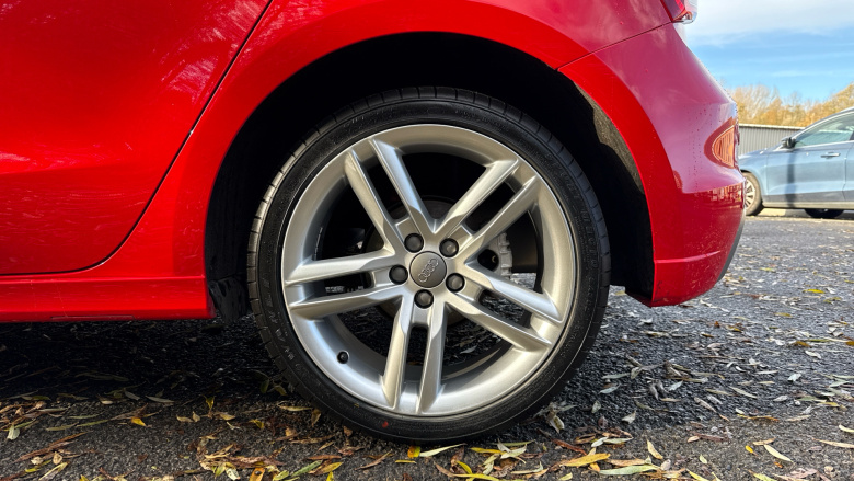 Audi A1 1.4 TFSI 140 S Line 5dr S Tronic Petrol Hatchback